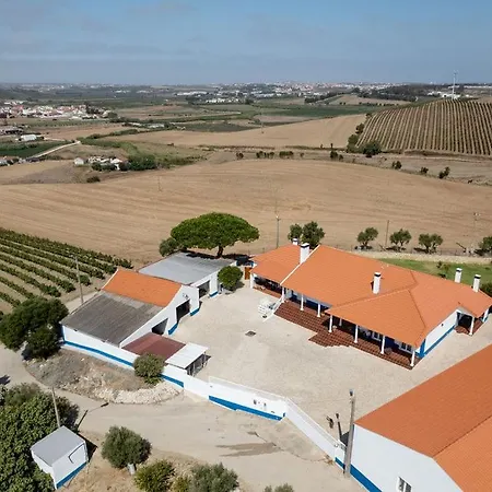 Dom wakacyjny Whome Countryside Charm Near Wedding Venue W/ Bbq Patio Torres Vedras