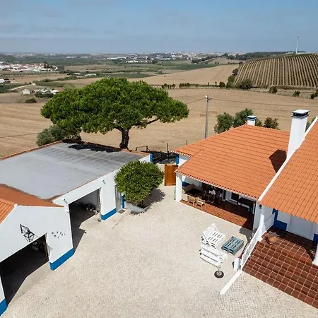 Whome Countryside Charm Near Wedding Venue W/ Bbq Patio Semesterbostad *