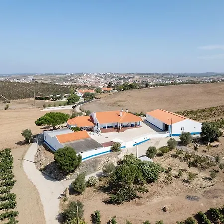 Dom wakacyjny Whome Countryside Charm Near Wedding Venue W/ Bbq Patio Torres Vedras