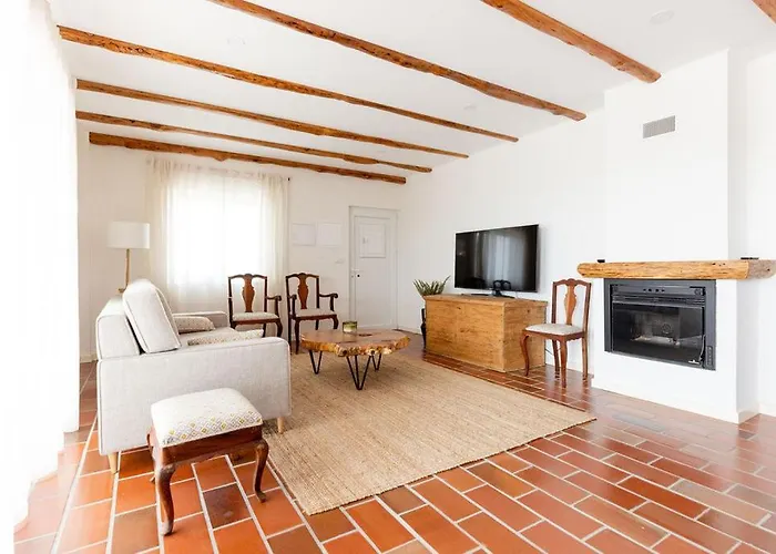 Semesterbostad Whome Countryside Charm Near Wedding Venue W/ Bbq Patio *